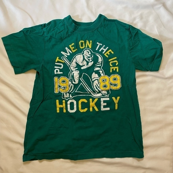 Boys set of two Cat & Jack/Children Place size medium t-shirts - Picture 5 of 7